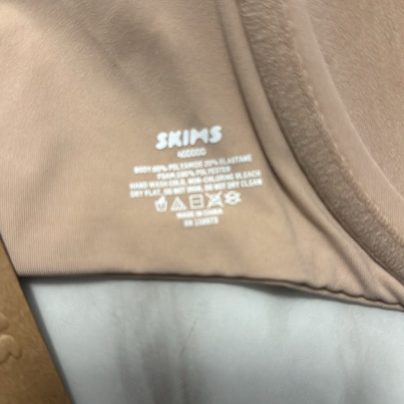 Skims Fits Everybody Demi T-Shirt Bra NWT size 40 DDDD - Picture 5 of 5
